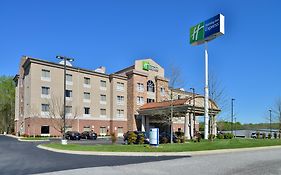 Holiday Inn Express Columbia Tn